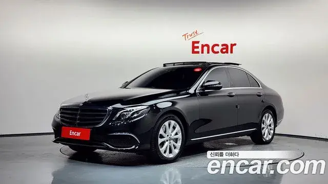 Mercedes-Benz E-Class E300 4MATIC Exclusive 2019