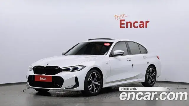 BMW 3-Series 320i M Sport 2025