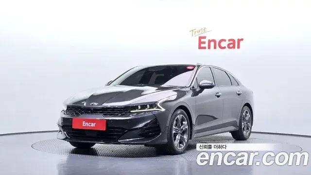 Kia K5 2.0 Signature 2021
