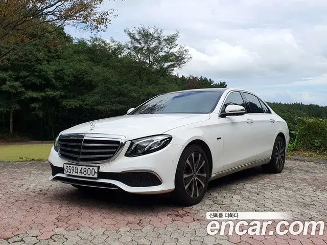Mercedes-Benz E-Class E300e Exclusive 2019