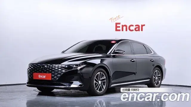 Hyundai Grandeur 2.5 Premium 2022