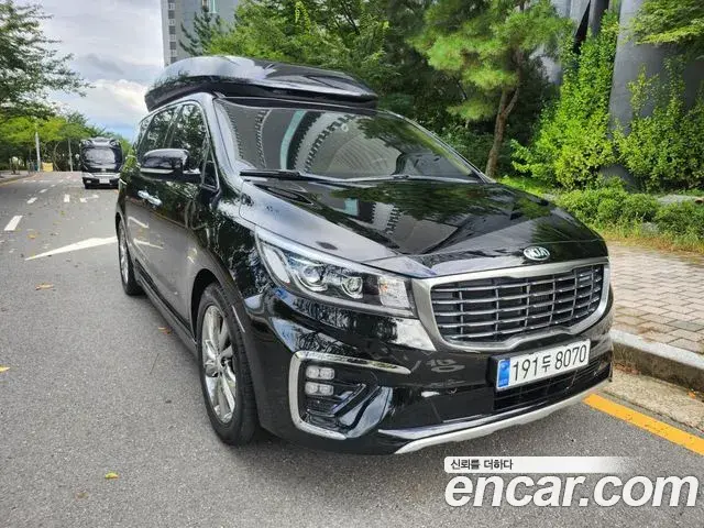 Kia Carnival 9-Seater Hi-Limousine Prestige 2020