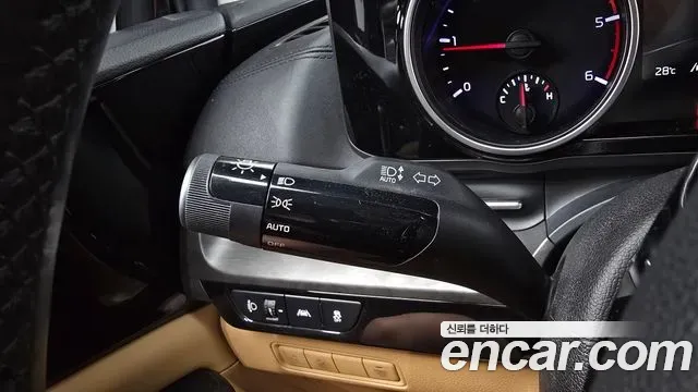 Kia Carnival Diesel 9-Seater Prestige 2020 — фото 17