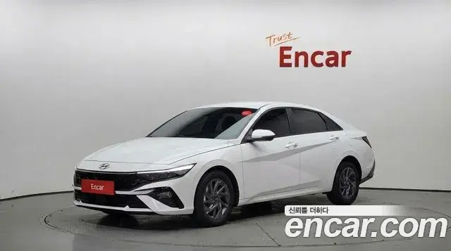 Hyundai AVANTE 1.6 Modern 2024