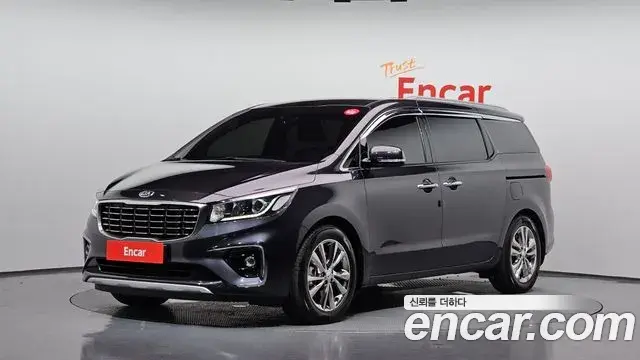 Kia Carnival 9-Seater Prstige 2019
