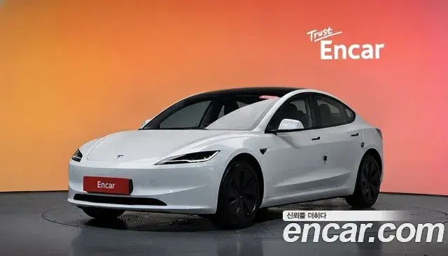 Tesla Model 3 RWD 2025