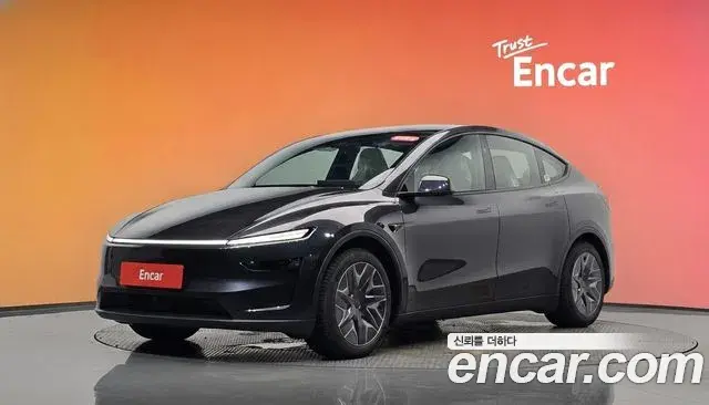Tesla Model Y L Long Range AWD 2026