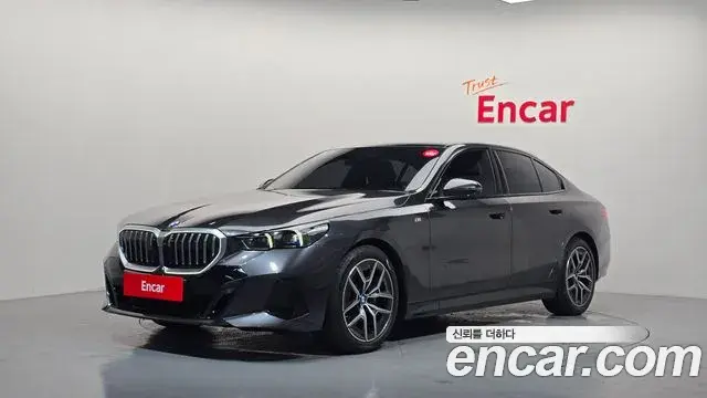 BMW 5-Series 523d xDrive M Sport 2024