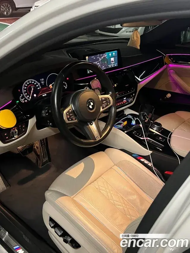 BMW 5-Series 530i M Sport Package Plus 2019
