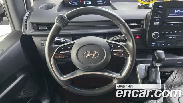 Hyundai Staria Cargo 3-Seater Modern 2021 — фото 13