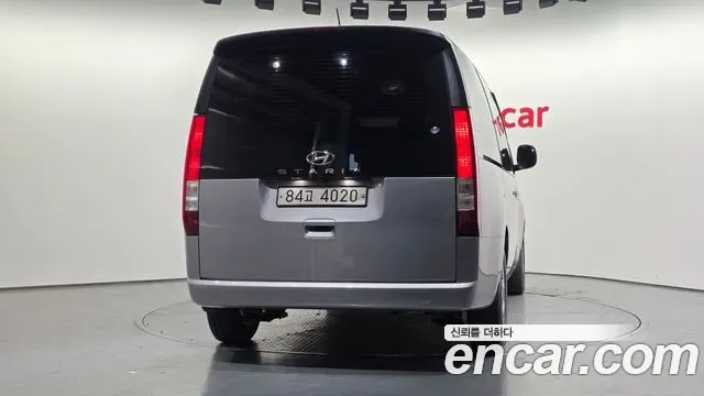 Hyundai Staria Cargo 3-Seater Modern 2021 — фото 4