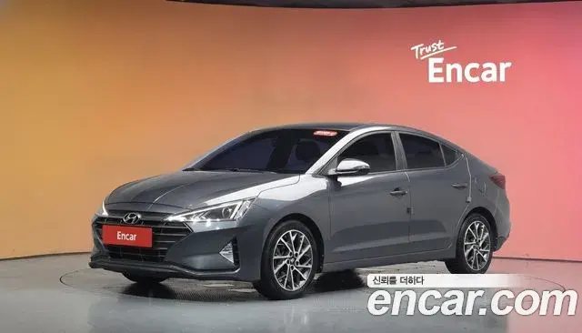 Hyundai AVANTE 1.6 Style 2019