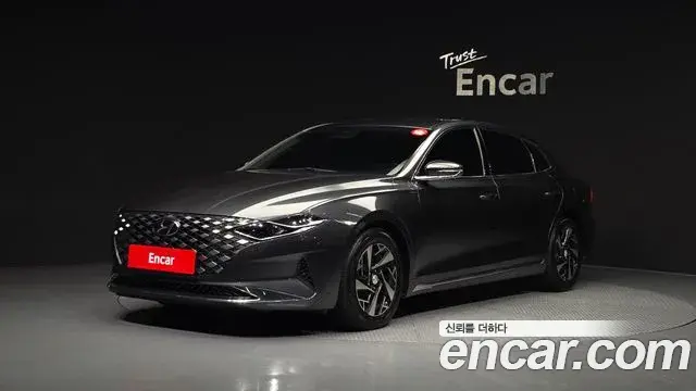 Hyundai Grandeur Premium 2022