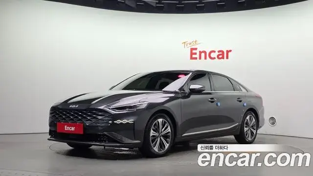 Kia K8 Signature 2022
