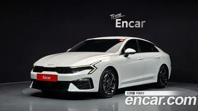Kia K5 2.0 Noblesse 2025