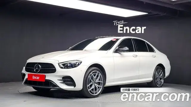 Mercedes-Benz E-Class E220d 4MATIC AMG Line 2022