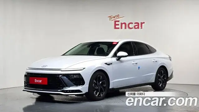 Hyundai Sonata 2.0 Premium 2025