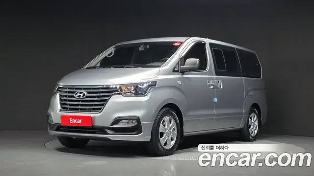 Hyundai Starex Wagon 12-Seater Smart 2019