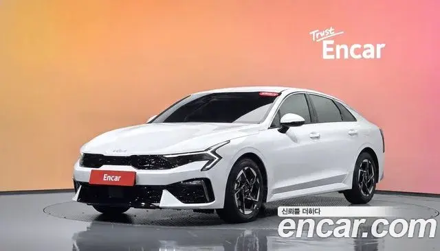 Kia K5 2.0 Prestige 2025