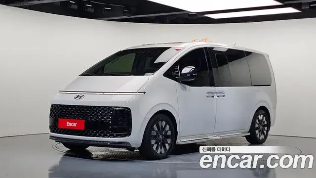 Hyundai Staria Lounge 9-Seater Inspiration 2022