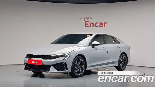 Kia K5 2.0 Signature 2024