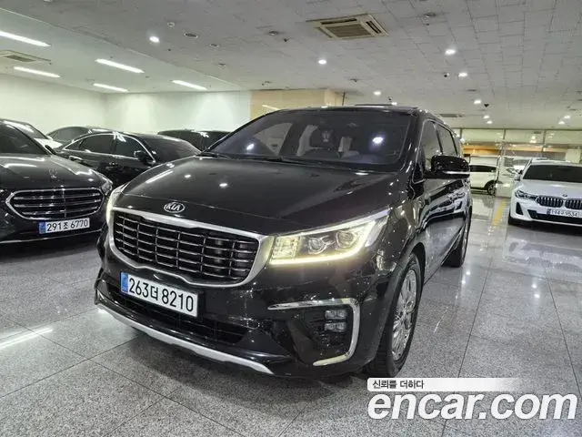 Kia Carnival 9-Seater Prstige 2020