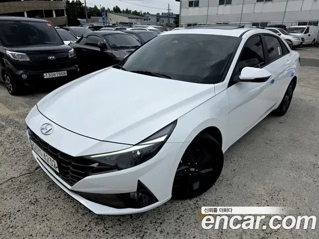 Hyundai AVANTE 1.6 Modern 2022