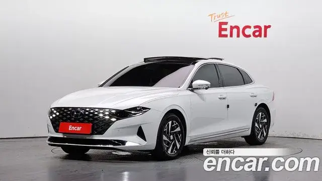 Hyundai Grandeur Le Blanc 2021