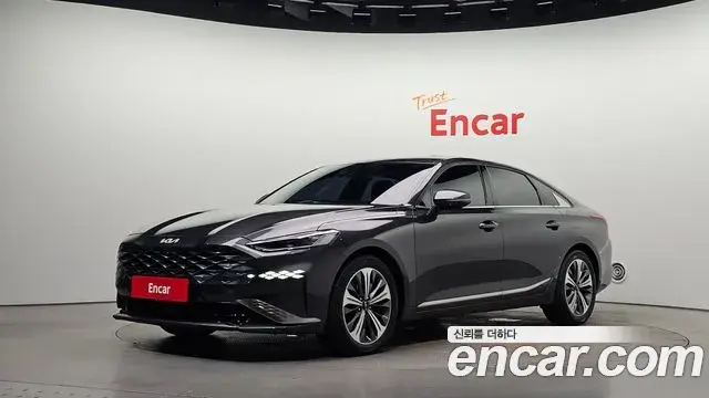 Kia K8 Noblesse 2022