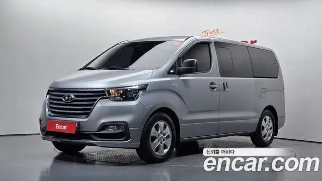 Hyundai Starex Wagon 11-Seater Smart 2019