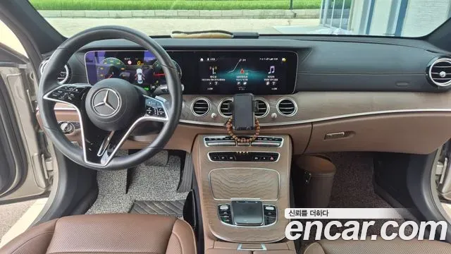Mercedes-Benz E-Class E220d 4MATIC Exclusive 2023 — фото 7