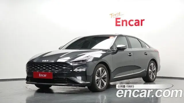 Kia K8 Noblesse 2022
