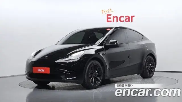 Tesla Model Y RWD 2023