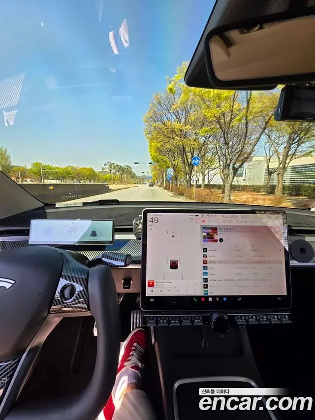 Tesla Model Y Standard Range RWD 2021