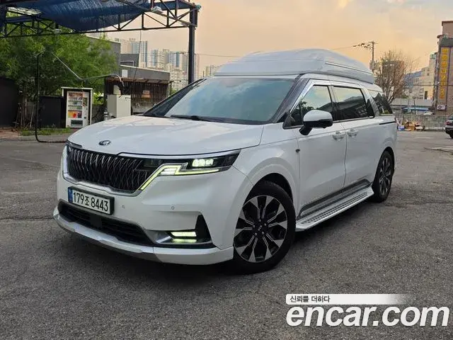 Kia Carnival Gasoline 9-Seater Hi-Limousine Signature 2021