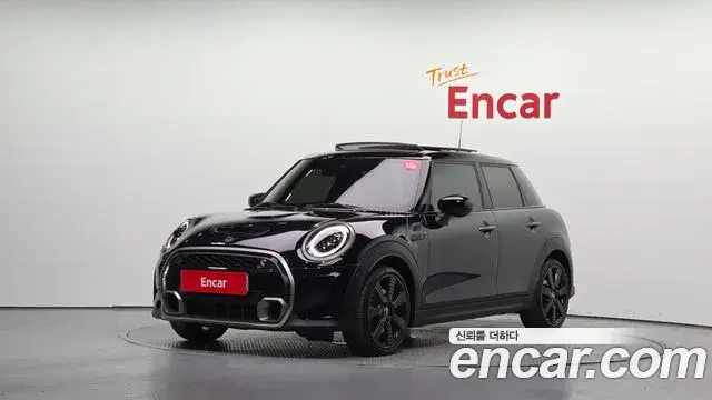 Mini Cooper 5Door Resolute Edition 3rd Gen 2023