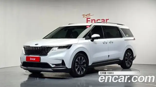 Kia Carnival Gasoline 9-Seater Signature 2021