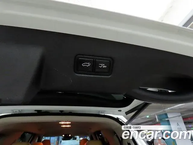 Kia Carnival Diesel 9-Seater Noblesse 2020 — фото 16