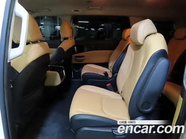 Kia Carnival Diesel 9-Seater Noblesse 2020 — фото 7