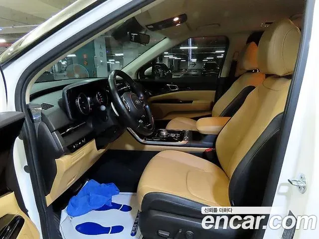 Kia Carnival Diesel 9-Seater Noblesse 2020 — фото 6