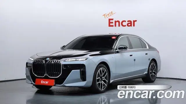 BMW 7-Series 740i sDrive M Sport 2023