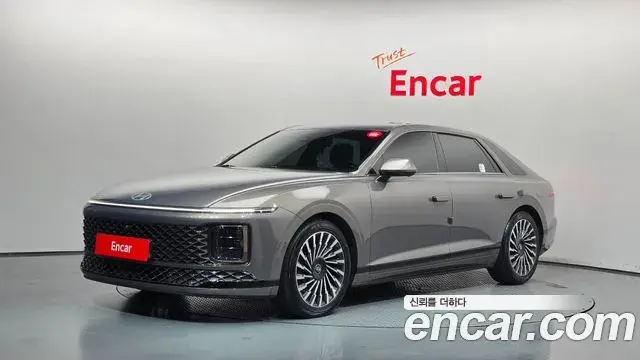 Hyundai Grandeur Calligraphy 2023