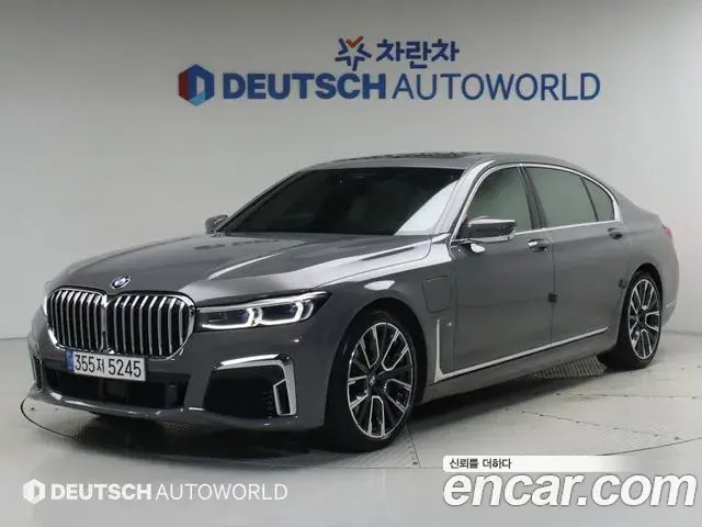 BMW 7-Series 745Le iPerformance M Sport 2021