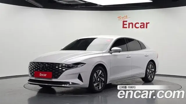 Hyundai Grandeur Le Blanc 2022