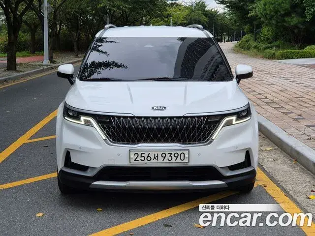 Kia Carnival Diesel 9-Seater Prestige 2020