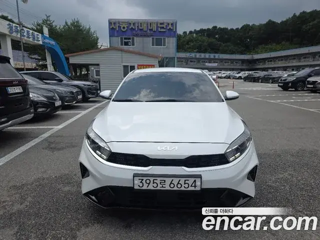 Kia K3 1.6 Prestige 2023
