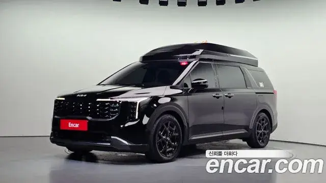 Kia Carnival Gasoline 7-Seater Gravity 2024