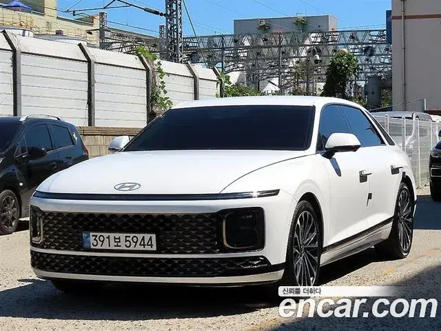 Hyundai Grandeur Calligraphy 2024