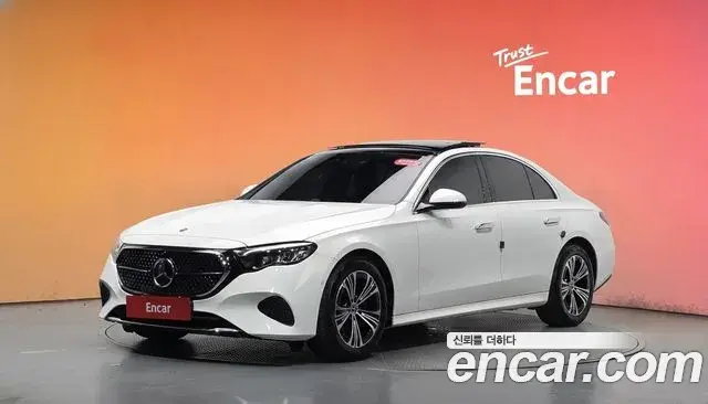 Mercedes-Benz E-Class E200 Avantgarde 2024