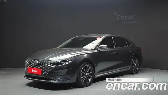 Hyundai Grandeur 2.5 Le Blanc 2022